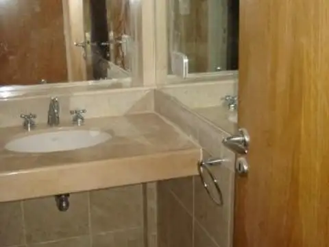 Departamento céntrico de 2 dormitorios en alquiler