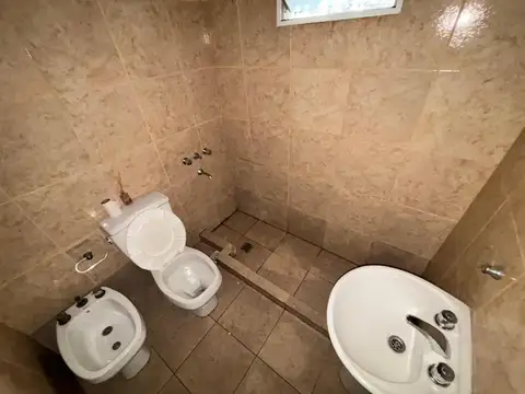 Depto Tipo Casa en Alquiler en Villa Ballester, $ 550.000