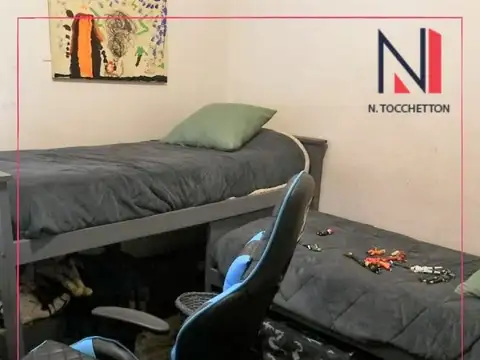 Depto Tipo Casa en Alquiler con 1 cocheras