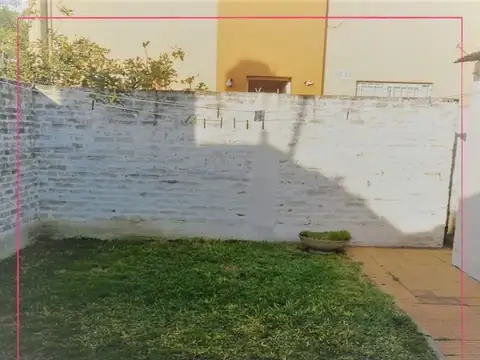 Las Heras 700 , Piso 0