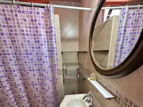 Depto Tipo Casa en Venta con 1 cocheras