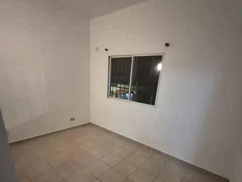 SE ALQUILA PH 3 AMB EN VILLA LUGANO