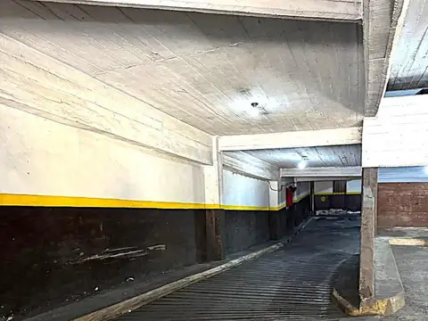 Cochera en Venta Fija