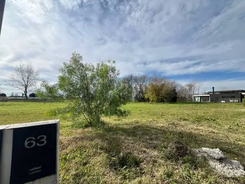 Lote en venta en barrio cerrado Rivera de City Bell