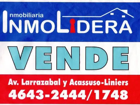 CASA A LA VENTA DE 4 AMBIENPATIO Y TERRAZA