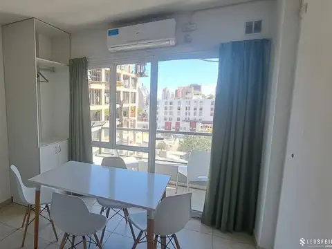 Alquiler | Monoambiente con balcón y cochera | Área Centro | Neuquén capital
