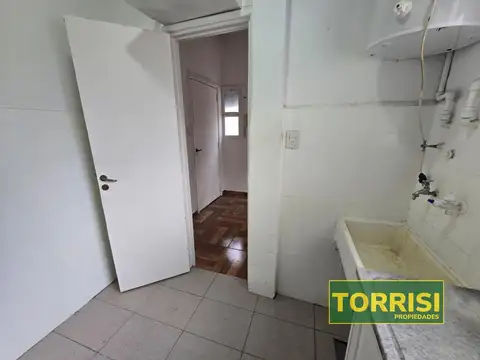 Bogotá 100 , Piso 3