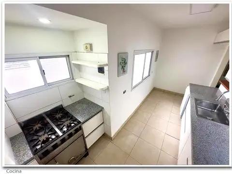 Depto Tipo Casa en Venta en Mataderos, USD 156.000