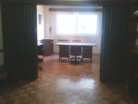 Oficina en Venta 40 años