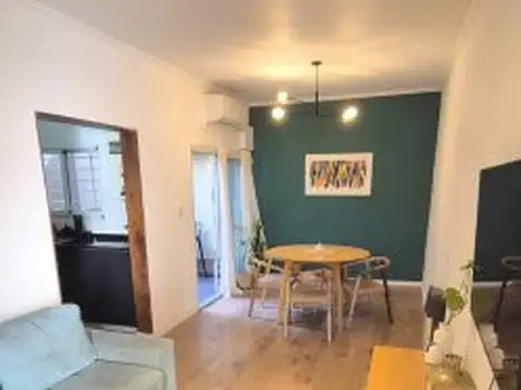 Depto Tipo Casa en Venta de 5 ambientes
