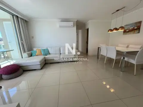 EDIFICIO CRUCEROS PRIMERA LINEA 2 DORMITORIOS EN SUITE