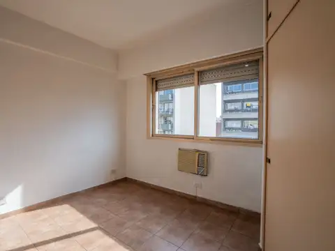 Departamento en Venta en Parque Chacabuco, USD 66.000