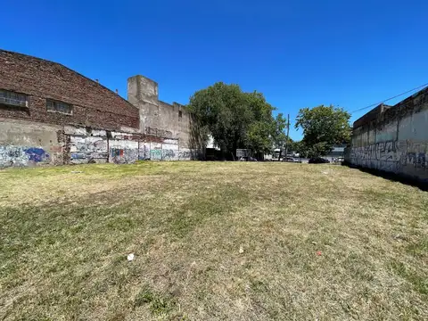 VENTA TERRENO APTO VARIOS RUBROS R 4