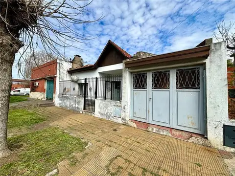 Gandhi  al 200