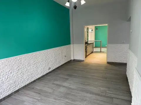 Depto Tipo Casa 4 ambientes con 1 baño