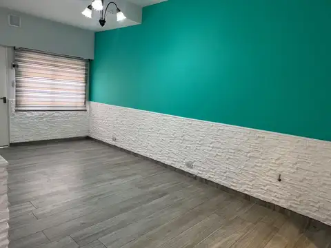 Depto Tipo Casa en Venta 40 años