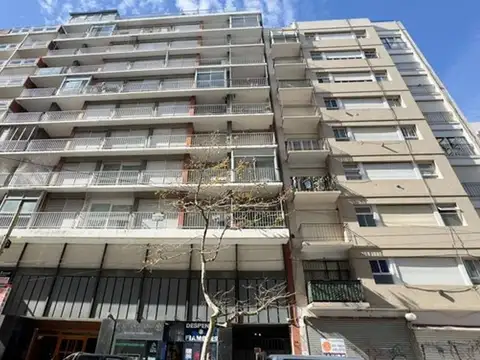 VENTA MONOAMBIENTE - OPORTUNIDAD ZONA PLAZA COLON!