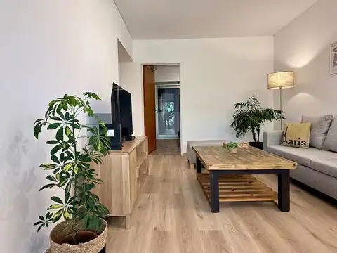Charcas 3900, Piso 1