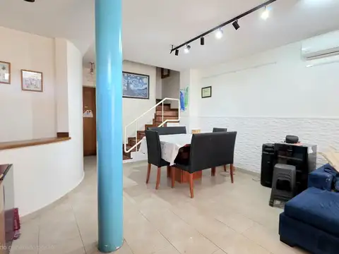 Depto Tipo Casa en Venta en Villa General Mitre, USD 220.000