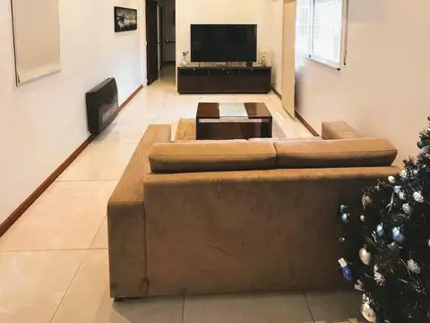 CASA DE PASILLO 3 DORMITORIOS 100% RECICLADA