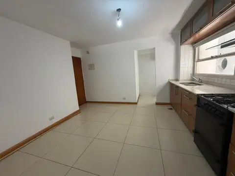Departamento en Alquiler con 1 cocheras