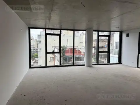 Oficina en Venta en Colegiales, USD 274.000