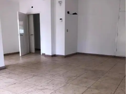 Casa en Alquiler al Este