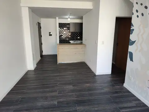 San Nicolás 2300, Piso 1