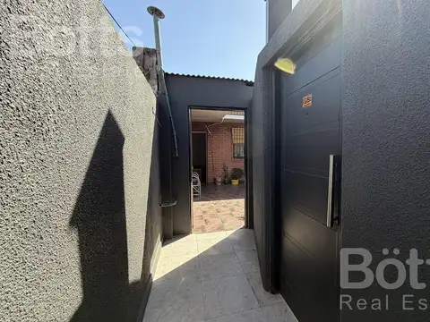 Depto Tipo Casa en Venta en Villa Devoto, USD 117.000