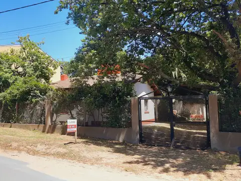 Chalet con Gran parque Zona centro