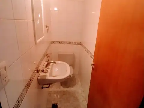 Casa en Alquiler con 1 cochera