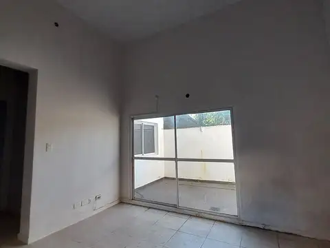 VENTA PH 2 AMBIENTES VILLA LURO 2 PATIOS LAVADERO