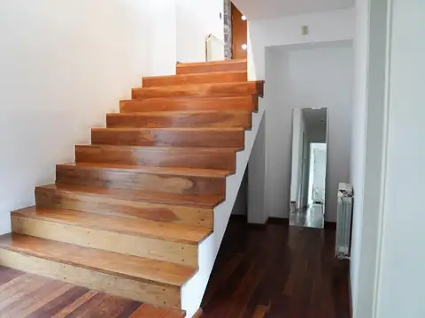 Casa en Venta en Villa Belgrano, USD 490.000