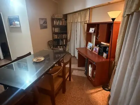 CASA MULTIFAMILIAR CON LOCAL LOTE PROPIO