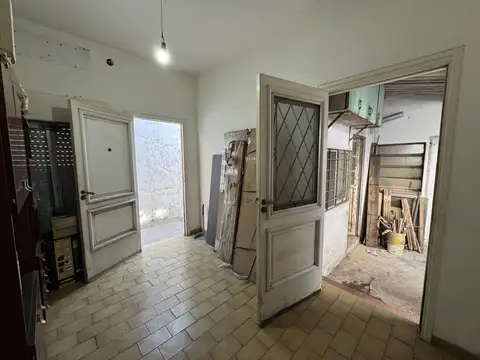 Depto Tipo Casa 7 ambientes con 2 baños