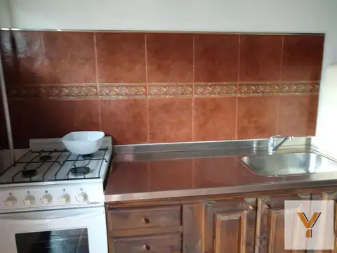 Depto Tipo Casa 3 ambientes con 1 baño