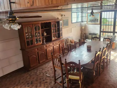 Ciudad Evita Casa quinta con pileta