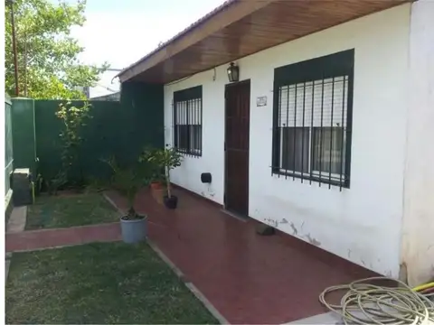 Casa en venta 5 ambientes en San Fernando Lote de 10 x 33.