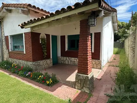 PH 3 ambientes con patio, en excelente ubicación-Ituzaingó norte