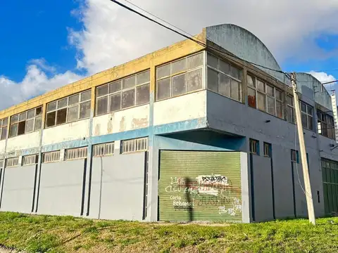 GALPON EN ESTADO ORIGINAL