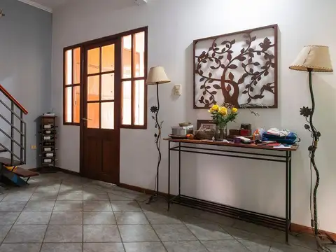 Casa en Venta en Barrio Matheu, USD 180.000