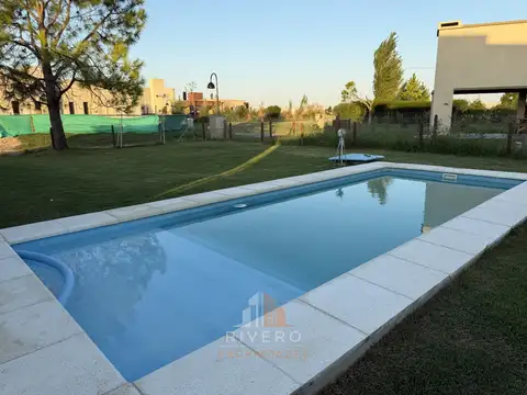 Venta Casa Oportunidad 3 habitaciones Piscina Horizontes al Sur