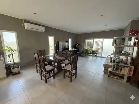 Casa en Venta en Horizontes al Sur, USD 155.000