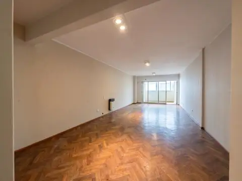 Departamento en Venta de 8 ambientes
