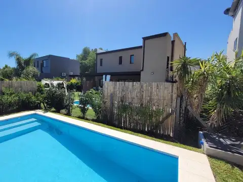 Venta c/renta 4 amb 3bañ jard Barrio Cerrado Pilar