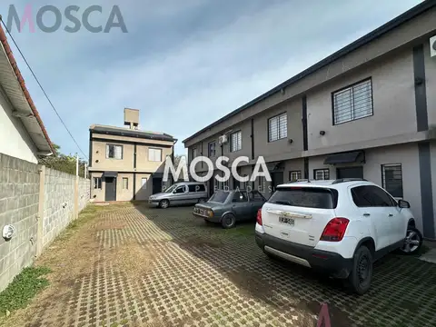 Depto Tipo Casa en Alquiler de 2 ambientes