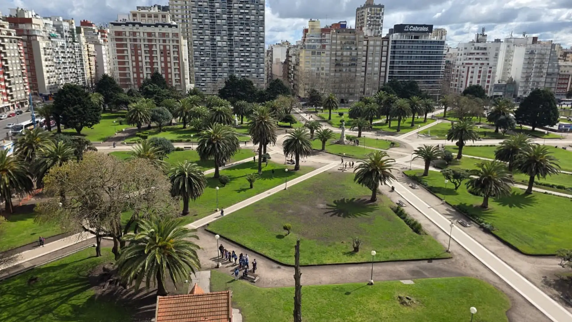 VENTA excelente depto 3 amb gran vista Plza Colon