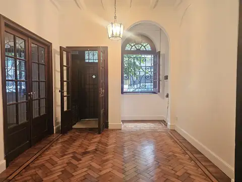 Depto Tipo Casa en Alquiler de 2 dormitorios