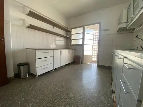 Departamento en Alquiler en Recoleta, $ 1.300.000