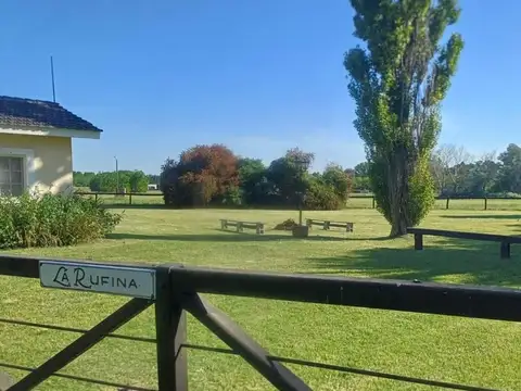 Casa 5 ambientes con 4 baños